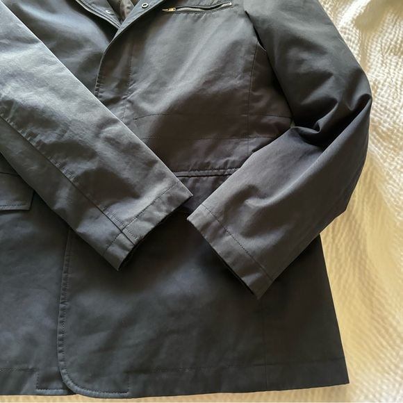 Rodd & Gunn Midnight Blue Winscombe Rain Travel Blazer - Picture 15 of 15